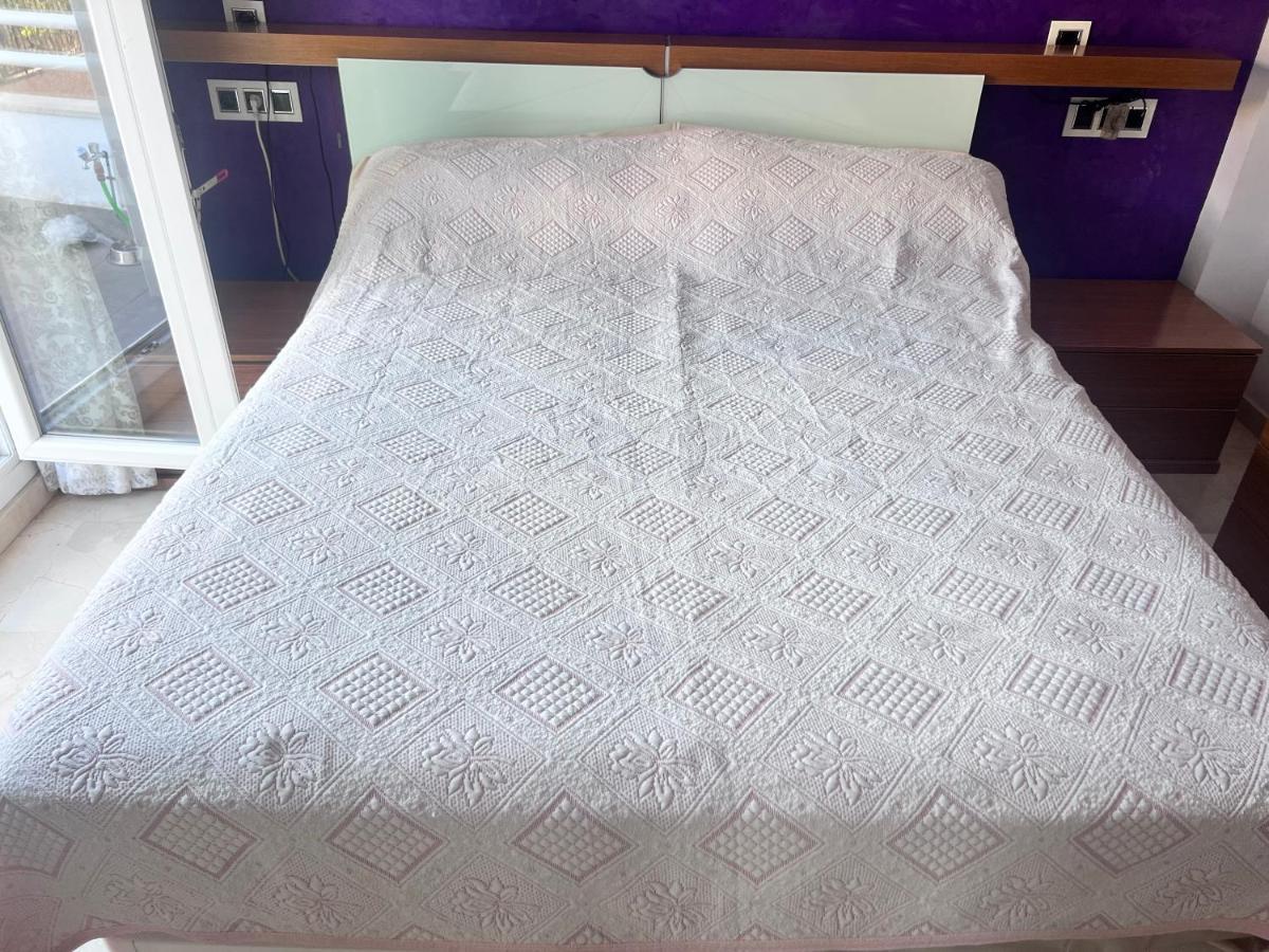 Casa Ideal Familias Y Grupos Con Balcones Exterior Soleada Patios Cerca Alhambra, Sierra Nevada, Rio Genil, Lancha Del Genil, Parque Llano Y Reloj Del Sol Con Barbacoas, Campo De Futbol, Circuito Gimnasia Apartamento Granada Exterior foto